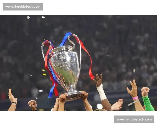 欧冠战报豪门对决绝杀逆转点燃激情之夜再掀巅峰风暴书写传奇篇章 - 副本 (2)